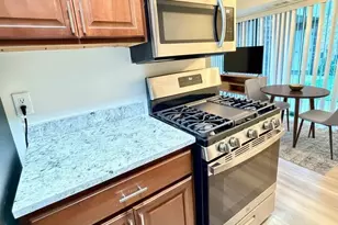 2316 Freetown Ct, Reston, VA 20191 - Photo 10