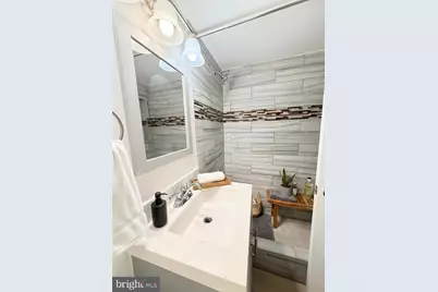 2316 Freetown Court #10/1B, Reston, VA 20191 - Photo 18