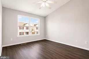 13390 Spofford Rd, Herndon, VA 20171 - Photo 8