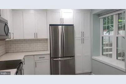 2978 Yarling Court #2978, Falls Church, VA 22042 - Photo 8