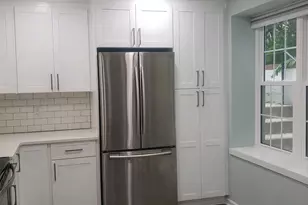 2978 Yarling Ct, Falls Church, VA 22042 - Photo 8