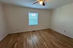 8412 Forrester Blvd, Springfield, VA 22152 - Photo 10