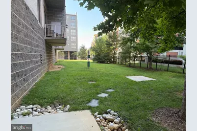 2726 Gallows Road #1517, Vienna, VA 22180 - Photo 38