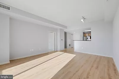 2726 Gallows Road #1517, Vienna, VA 22180 - Photo 10