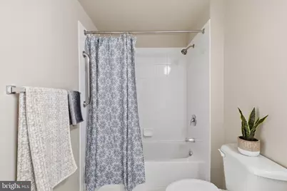 2726 Gallows Road #1517, Vienna, VA 22180 - Photo 14
