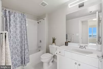 2726 Gallows Road #1517, Vienna, VA 22180 - Photo 4