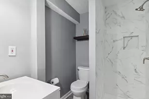 1679 Fieldthorn Dr, Reston, VA 20194 - Photo 18