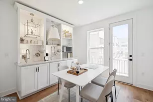 4851 Bauhaus Sq, Chantilly, VA 20151 - Photo 26