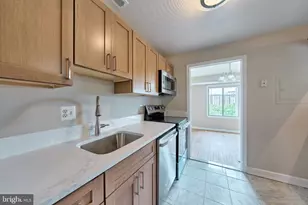 3101 S Manchester St, Falls Church, VA 22044 - Photo 20