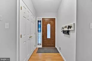 1002 Charlton Pl, Herndon, VA 20170 - Photo 14