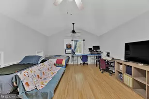 1002 Charlton Pl, Herndon, VA 20170 - Photo 26
