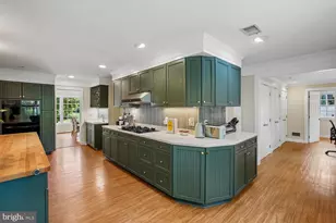 8634 Gateshead Rd, Alexandria, VA 22309 - Photo 20