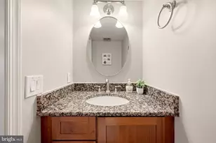 3302 Gentle Ct, Alexandria, VA 22310 - Photo 8