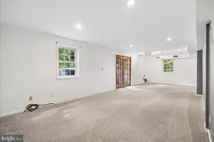 2302 Concert Ct, Vienna, VA 22181 - Photo 38