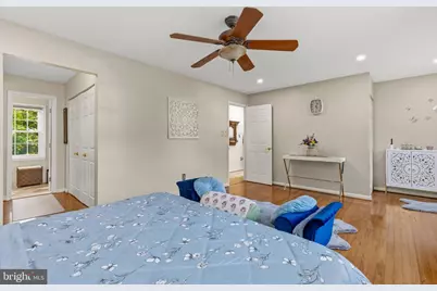 8715 Shadowlake Way, Springfield, VA 22153 - Photo 22