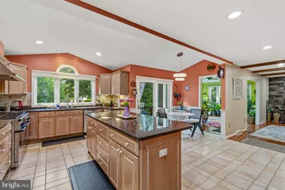 8715 Shadowlake Way, Springfield, VA 22153 - Photo 14
