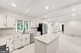 405 Colin Ln NW, Vienna, VA 22180 - Photo 22