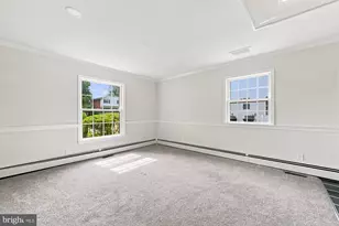 405 Colin Ln NW, Vienna, VA 22180 - Photo 34
