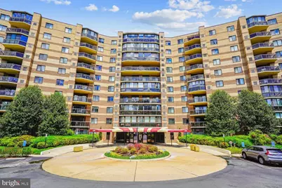 8360 Greensboro Drive #114, McLean, VA 22102 - Photo 24