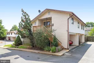4139 Meadowland Ct, Chantilly, VA 20151 - Photo 1