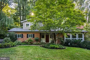 9115 Santayana Dr, Fairfax, VA 22031 - Photo 1