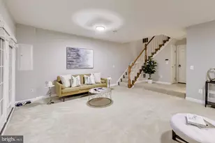 8026 Kidwell Town Ct, Vienna, VA 22182 - Photo 34