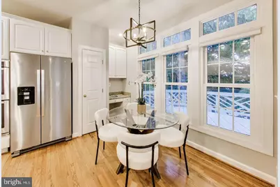 8026 Kidwell Town Court, Vienna, VA 22182 - Photo 24