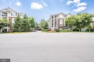 12925 Centre Park Cir, Herndon, VA 20171 - Photo 26