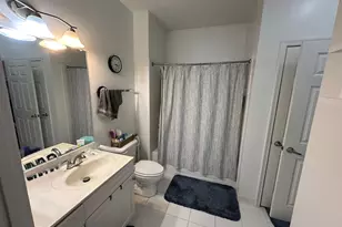 2726 Gallows Rd, Vienna, VA 22180 - Photo 6