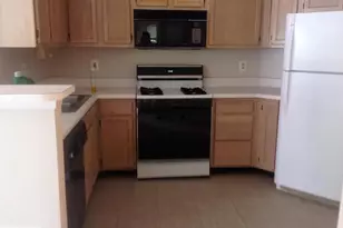14321 Climbing Rose Way, Centreville, VA 20121 - Photo 4