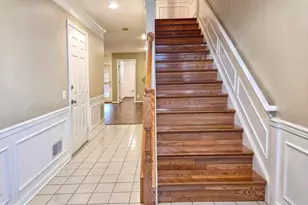 5269 Broadwing Pl, Alexandria, VA 22312 - Photo 2