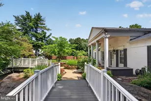 7640 Provincial Dr, McLean, VA 22102 - Photo 12