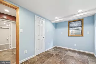 7609 Burnside Ct, Falls Church, VA 22043 - Photo 48