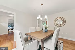 11231 Hunting Horn Ln, Reston, VA 20191 - Photo 16