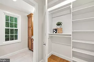 11231 Hunting Horn Ln, Reston, VA 20191 - Photo 40