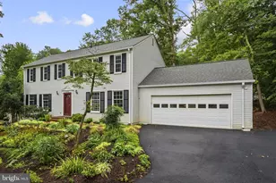11231 Hunting Horn Ln, Reston, VA 20191 - Photo 6