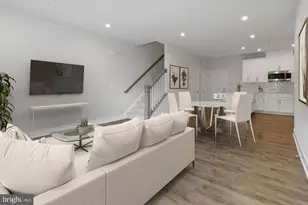 1626 Bandit Loop, Reston, VA 20190 - Photo 4