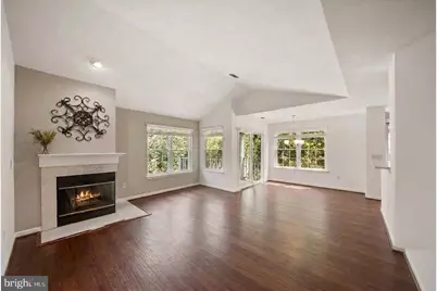 5636 Willoughby Newton Drive #37, Centreville, VA 20120 - Photo 4
