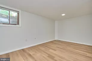 2418 Cloudcroft Square, Reston, VA 20191 - Photo 32