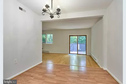 2418 Cloudcroft Square, Reston, VA 20191 - Photo 14
