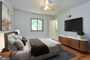 2418 Cloudcroft Square, Reston, VA 20191 - Photo 22