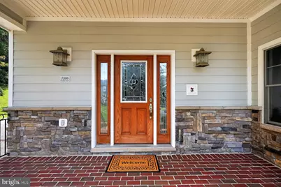 7200 Michael Place, Falls Church, VA 22046 - Photo 4