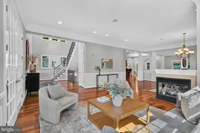 7200 Michael Place, Falls Church, VA 22046 - Photo 8