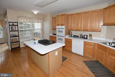 4025 Shaughnessy Court, Fairfax, VA 22030 - Photo 6