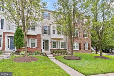 5003 Greenhouse Terrace, Centreville, VA 20120 - Photo 2