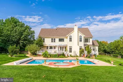 615 Nalls Farm Way, Great Falls, VA 22066 - Photo 4