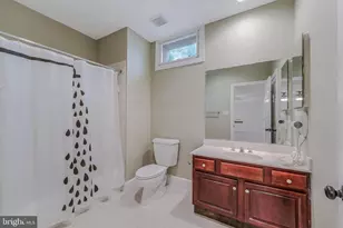 615 Nalls Farm Way, Great Falls, VA 22066 - Photo 54