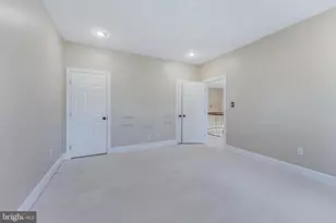 615 Nalls Farm Way, Great Falls, VA 22066 - Photo 32
