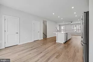 14176 Gypsum Loop, Chantilly, VA 20151 - Photo 18