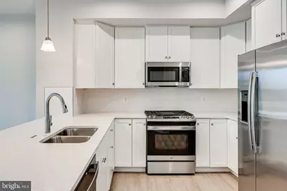 14055 Sunrise Valley Drive, Herndon, VA 20171 - Photo 10